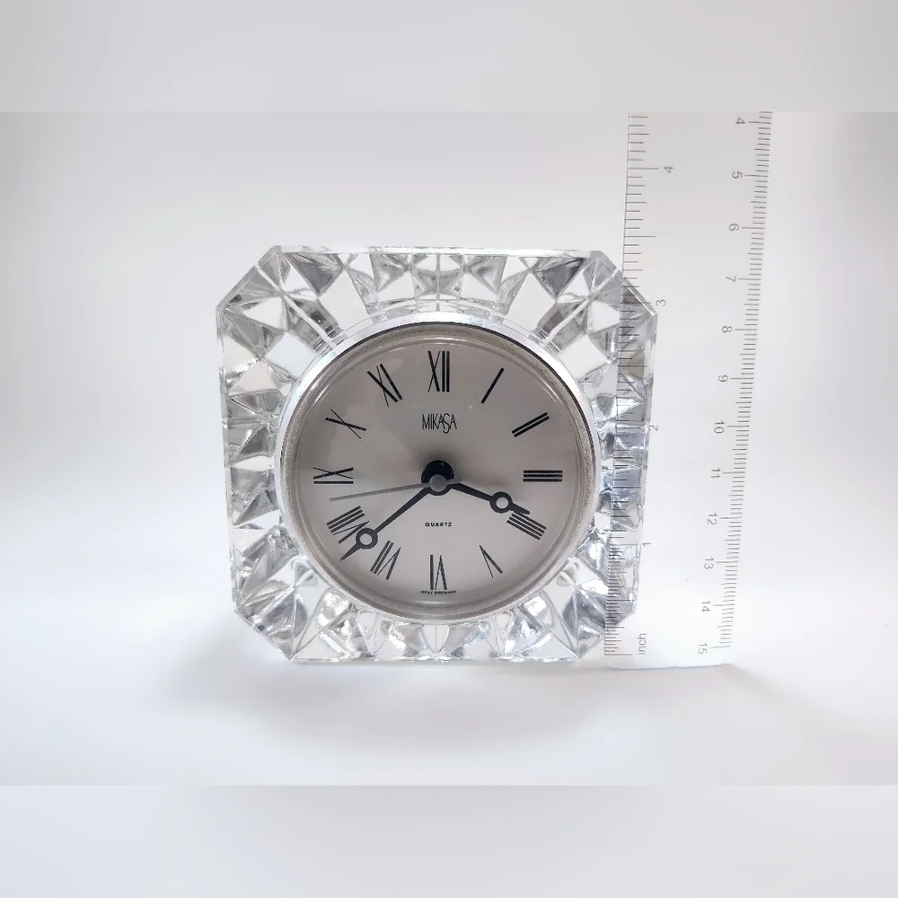 Vintage Mikasa Crystal Square Mantel Clock Excellent Condition Luxury Glass